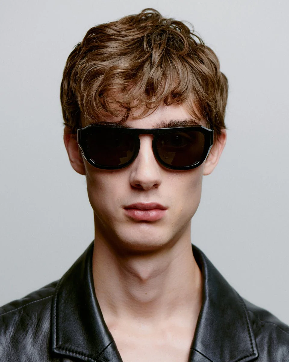 Max / Black & Black Lens - Image 6