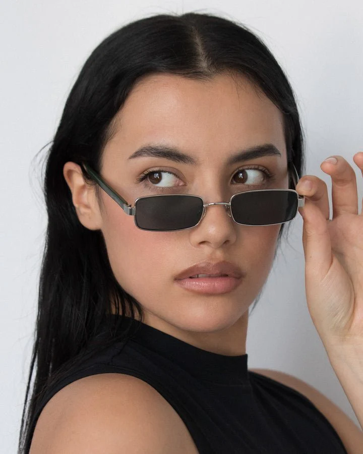 Nina / Silver Metal & Moss Lens - Image 4