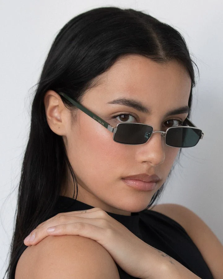 Nina / Silver Metal & Moss Lens - Image 6