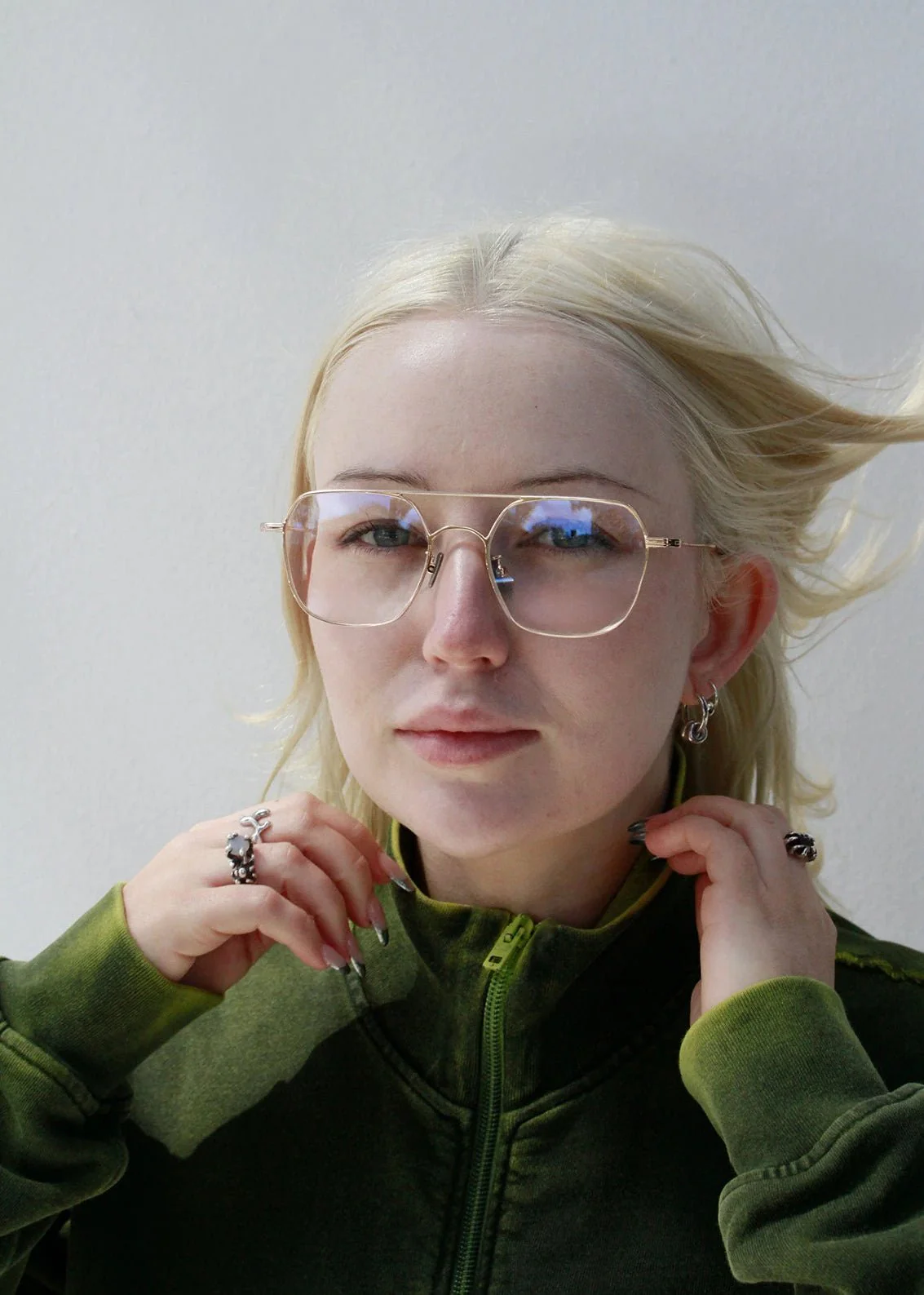 Patrick Optical / Gold Metal & Prescription Lens - Image 4