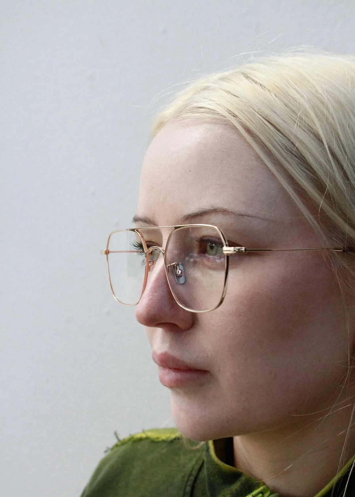 Patrick Optical / Gold Metal & Prescription Lens - Image 5
