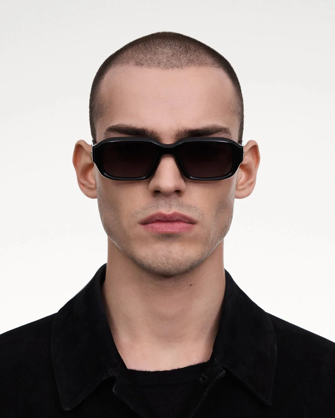 Perga / Black & Black Lens - Image 2