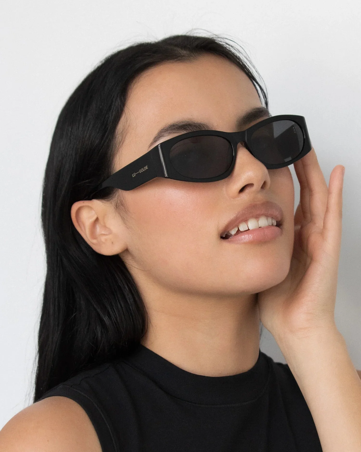 Romy / Black & Black Lens - Image 4