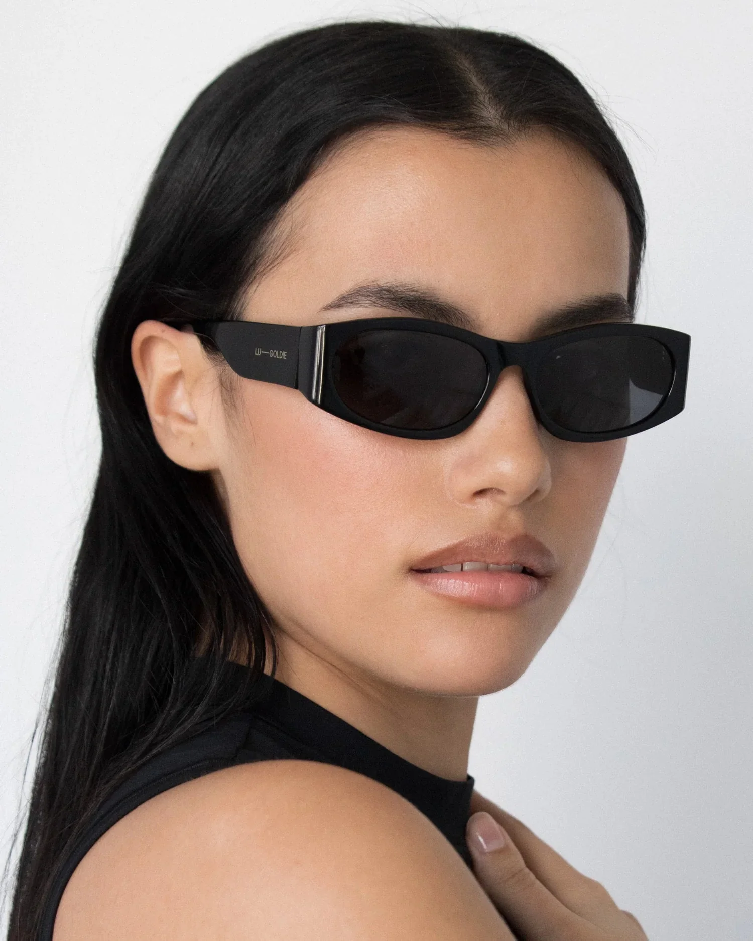 Romy / Black & Black Lens - Image 7