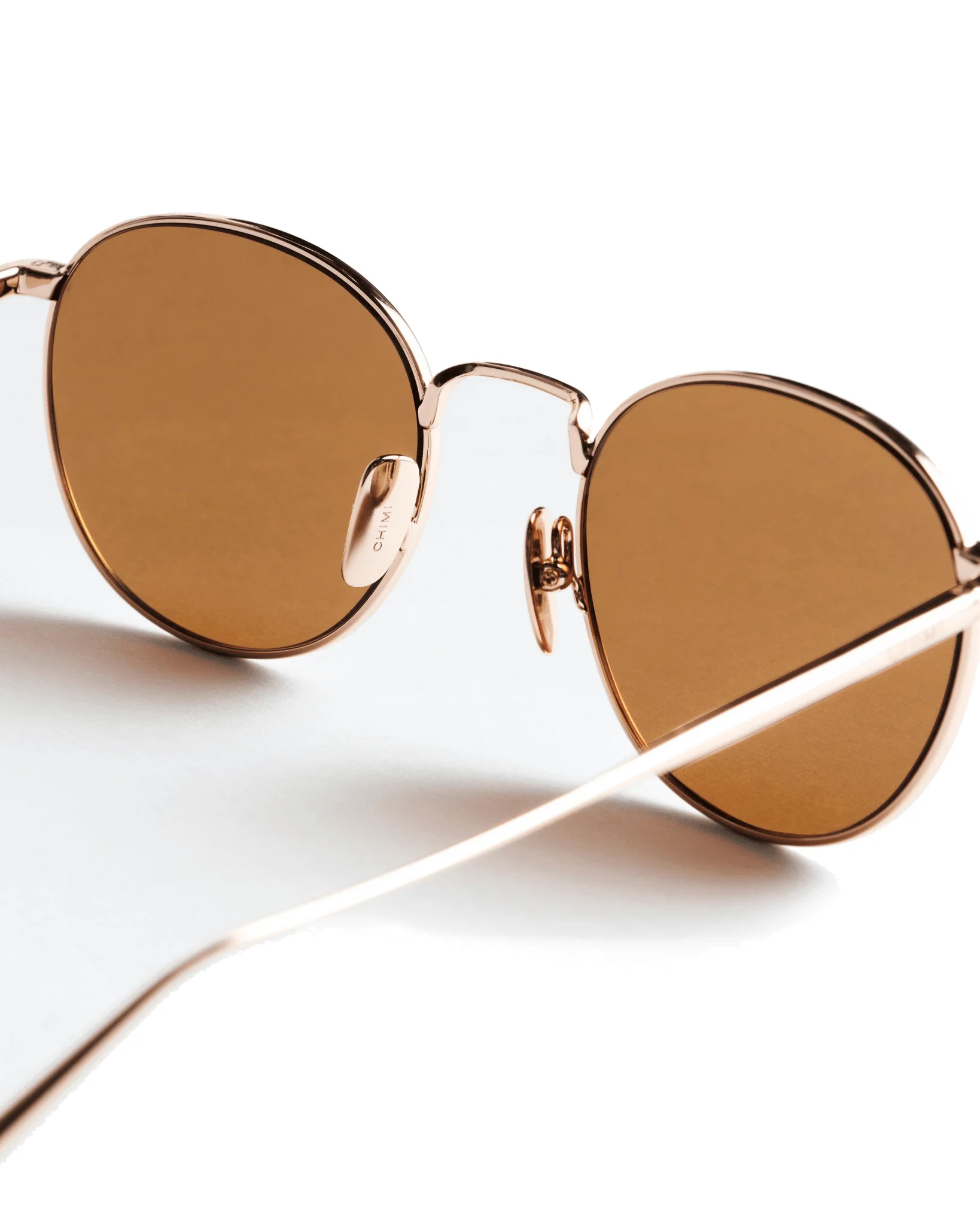 Round / Soft Gold & Brown Lens - Image 2