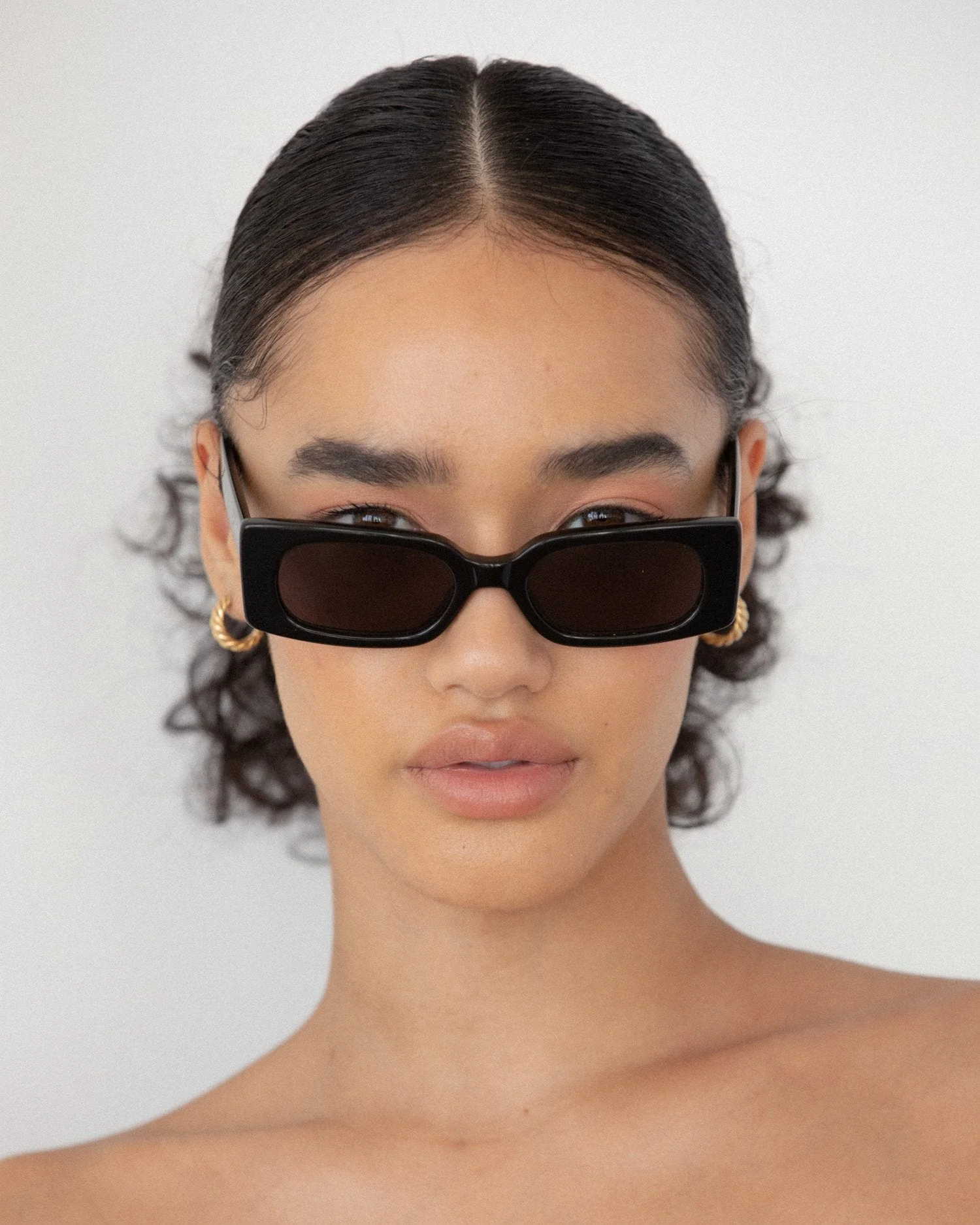 Salomé / Black & Black Lens - Image 3