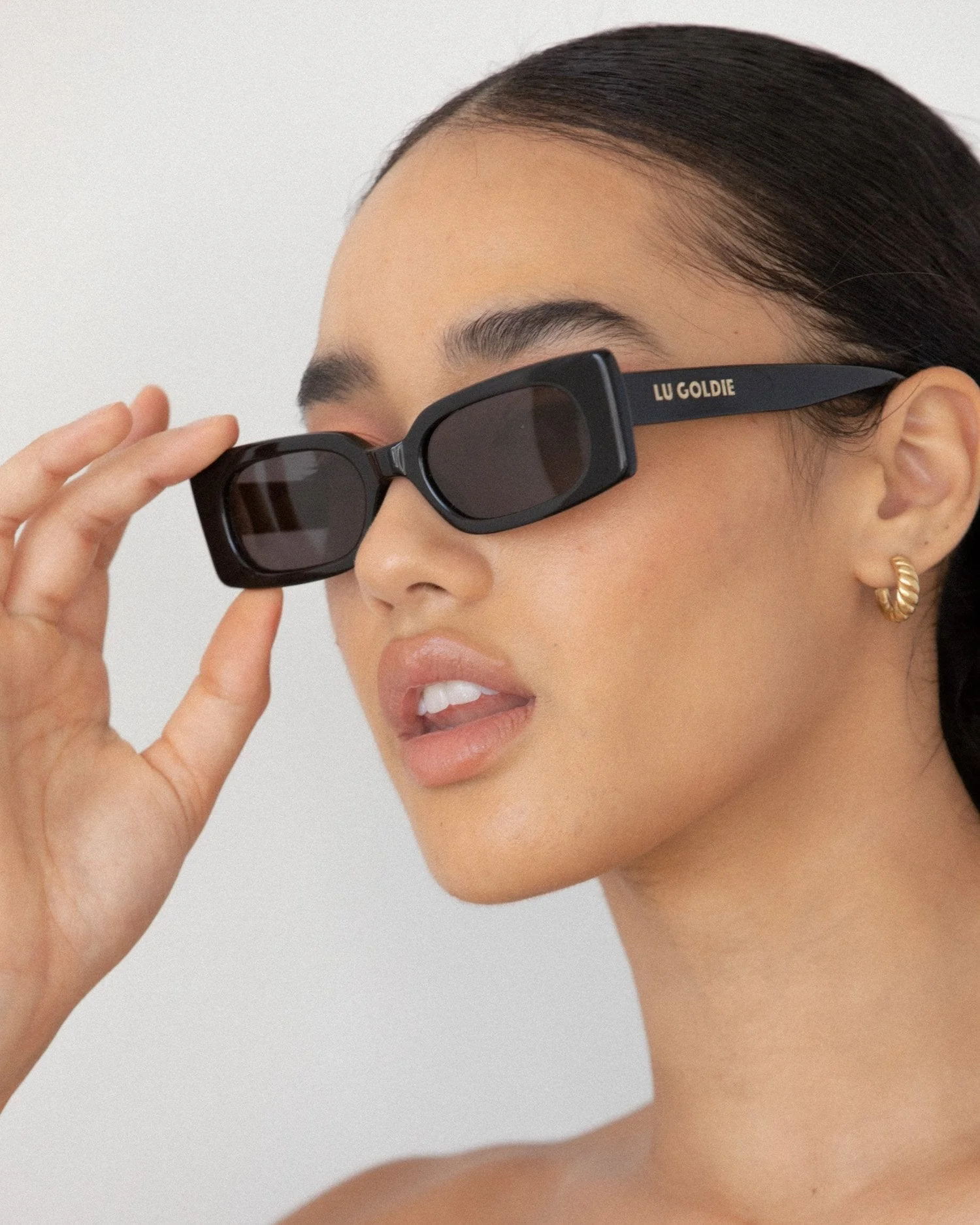 Salomé / Black & Black Lens - Image 5