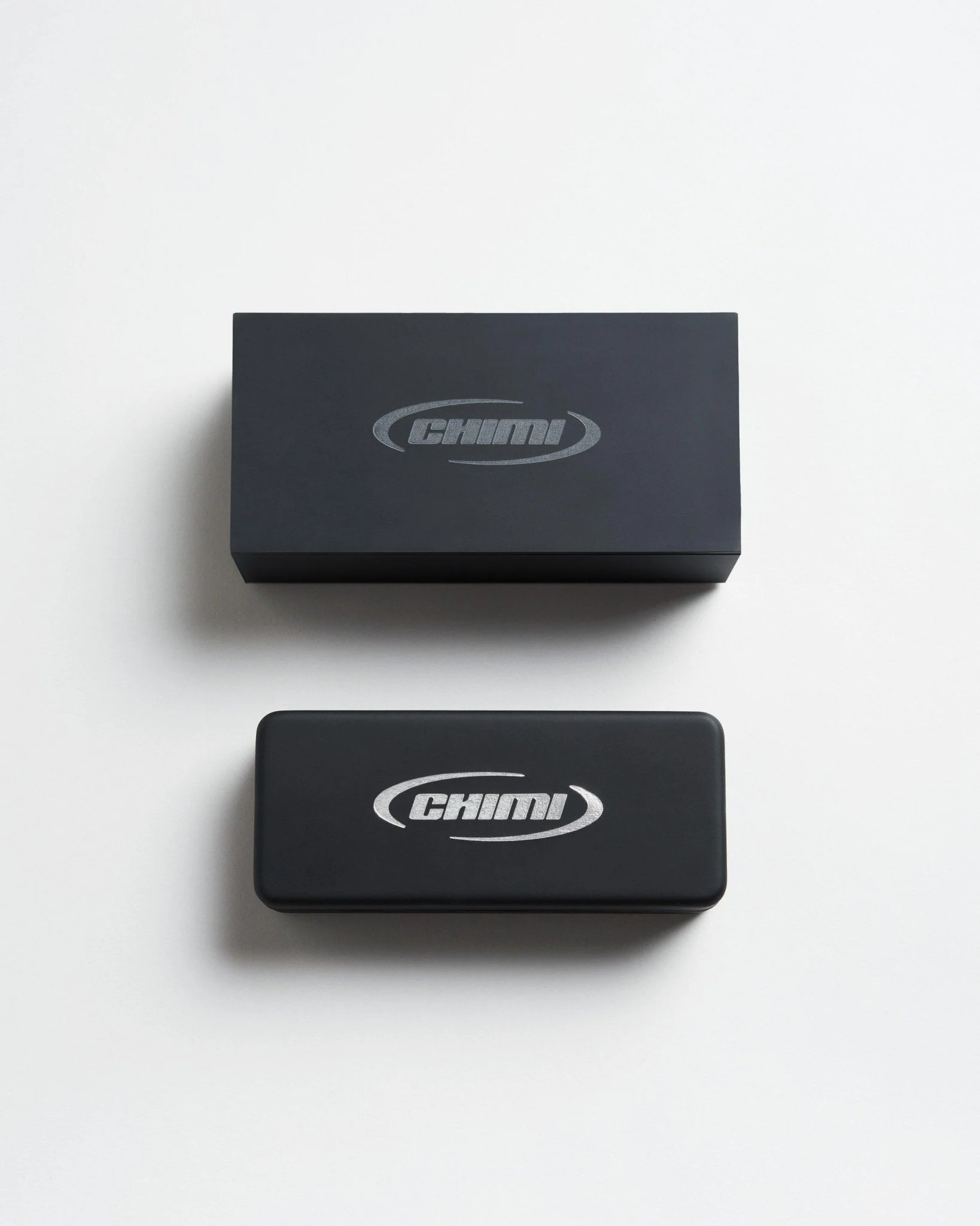 Slim / Dark Grey & Black Lens - Image 5