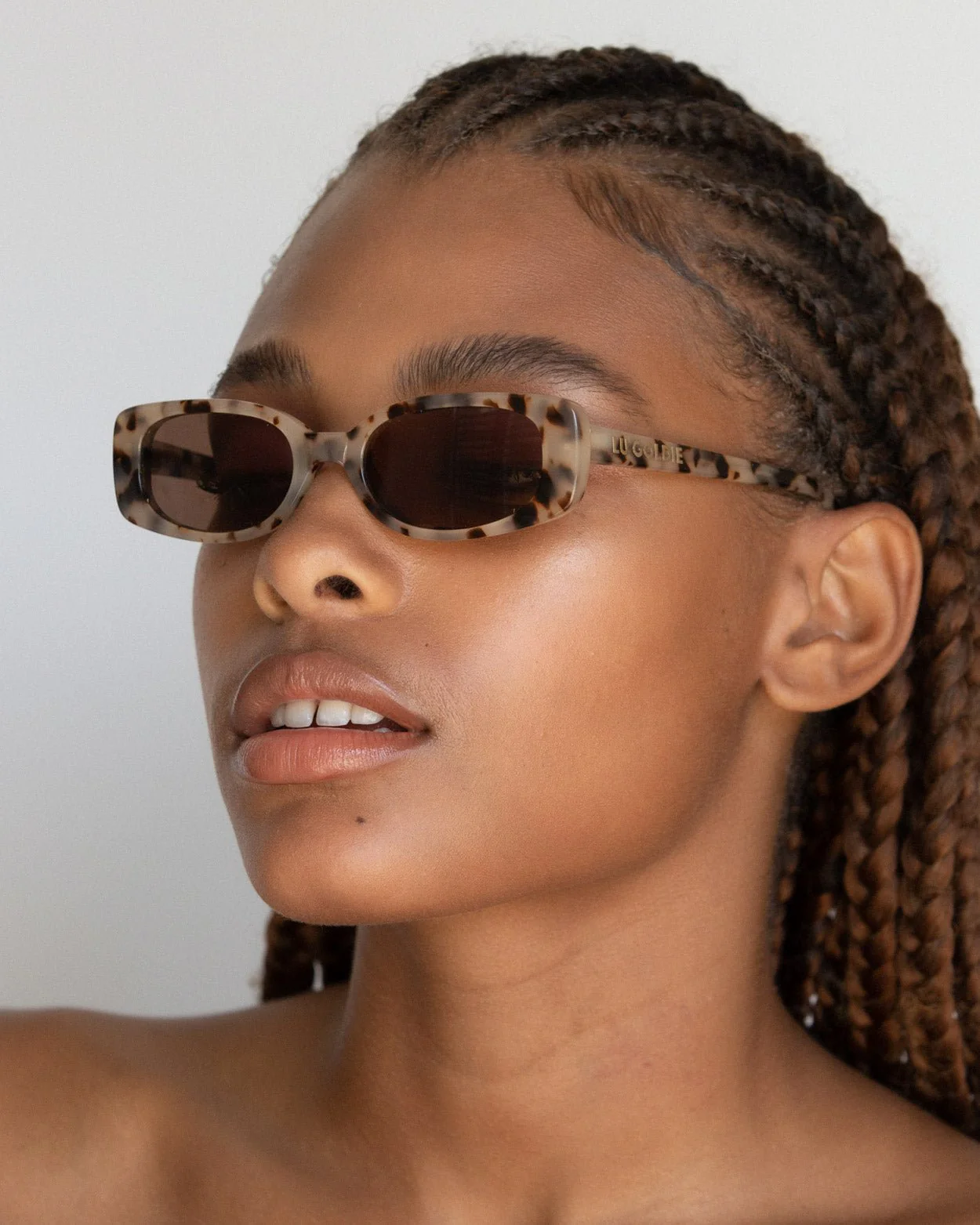 Solene / Choc Tort & Brown Lens - Image 4