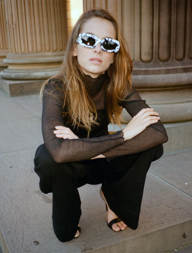 Stevie / Cow & Black Lens - Image 7
