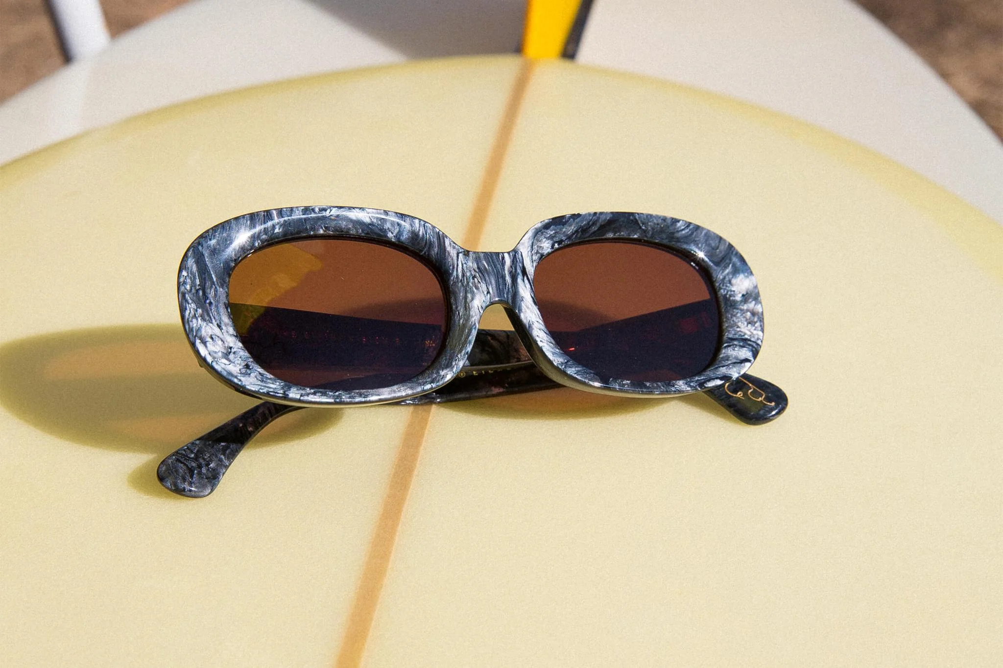 The Bikini Vision / Grey Marble Bio & Amber Lens - Image 4