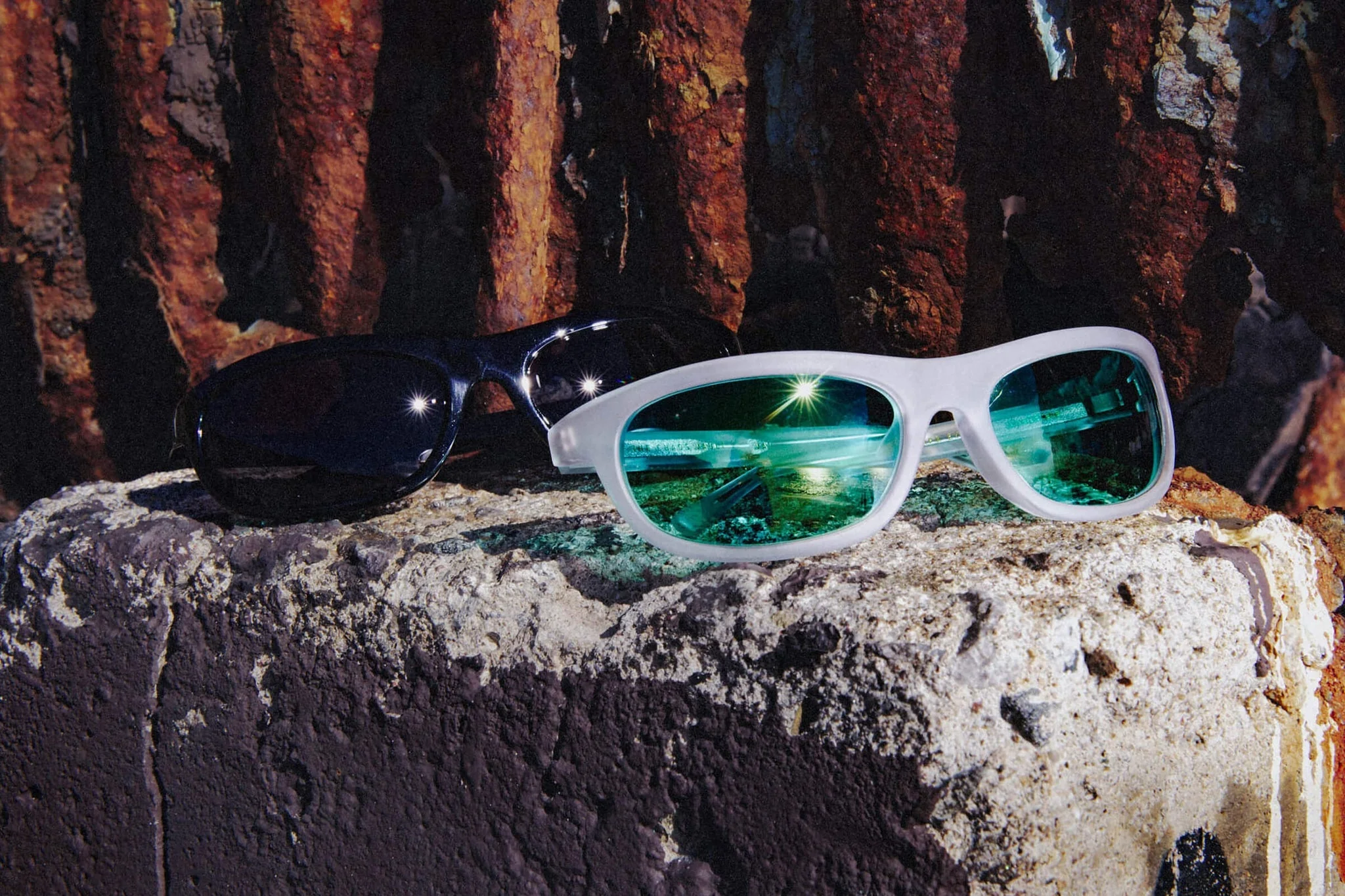 The Chaos Vault / Frost Bio & Lime Mirror Lens - Image 5