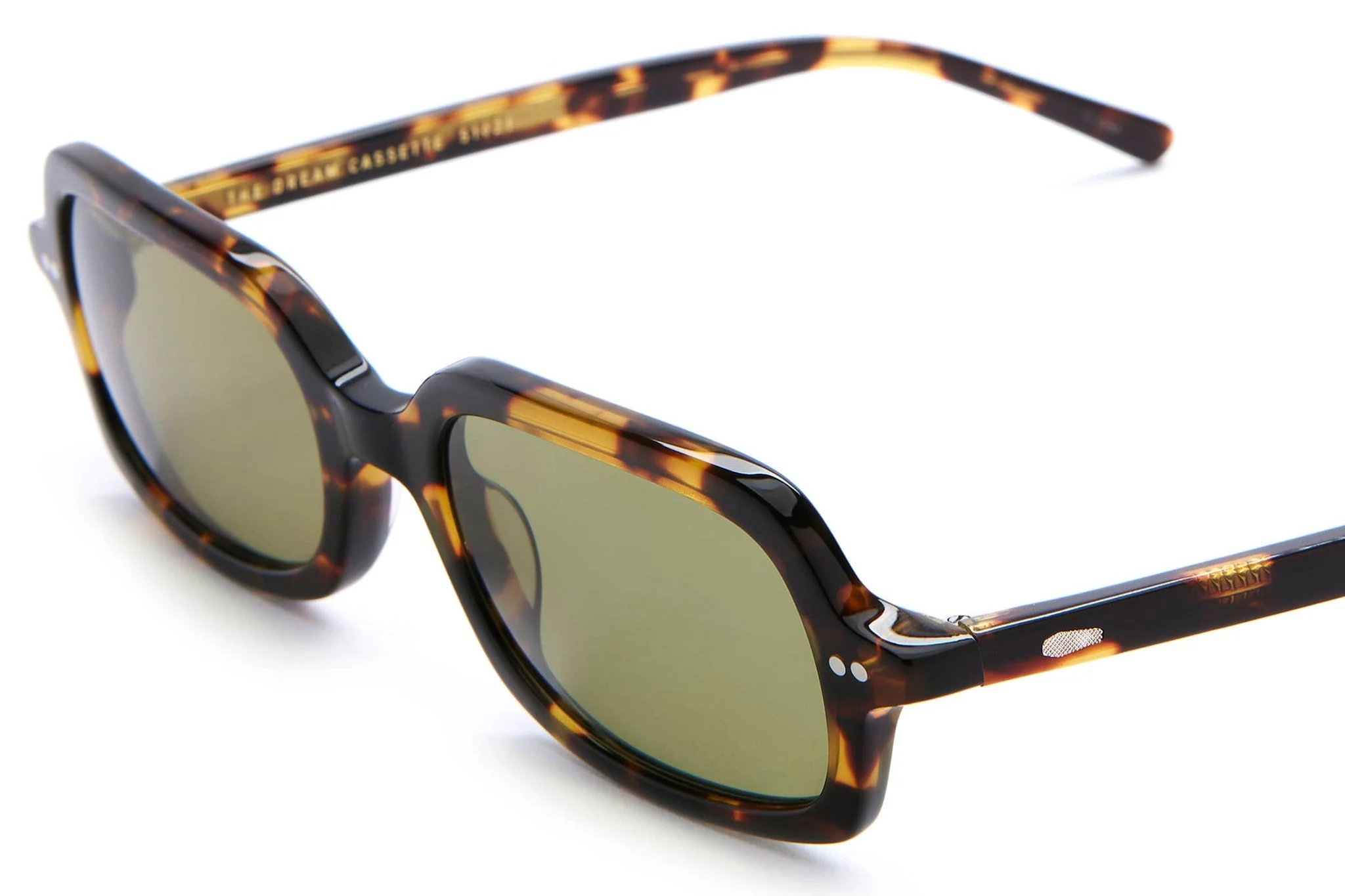 The Dream Cassette / Lunar Tortoise Bio & Polarised Olive Lens - Image 4
