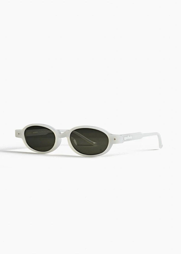 Errol / Bleached White - Image 3