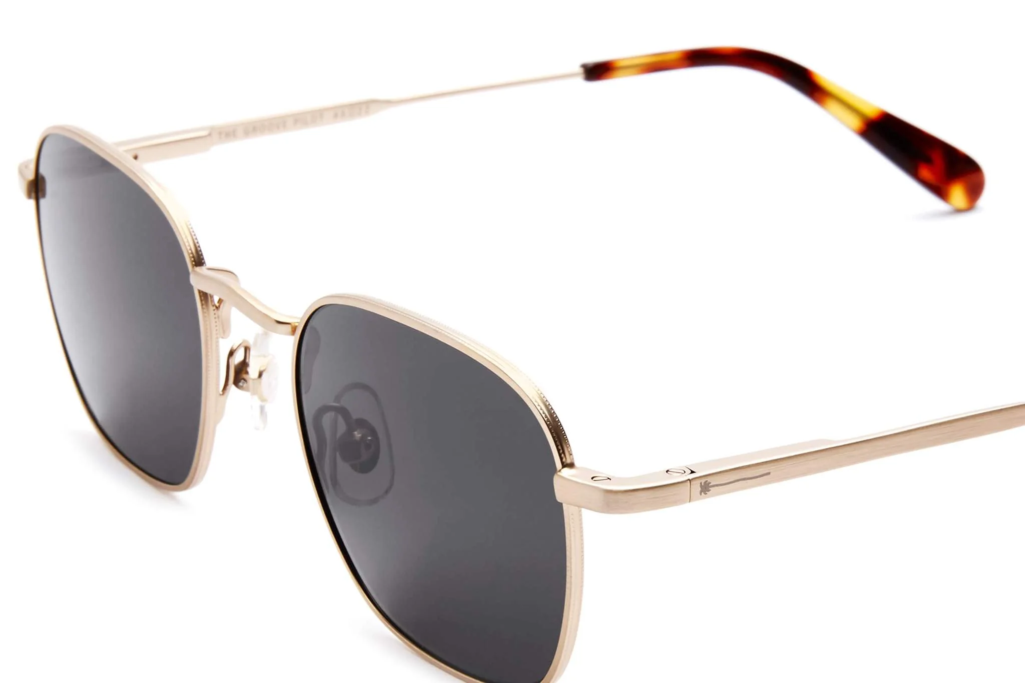 The Groove Pilot / Brushed Gold & Tortoise Bio & Polarised Grey Lens - Image 4