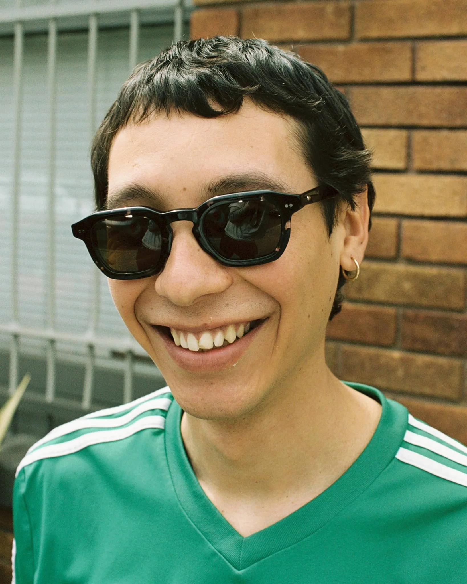The No Wave / Black Tortoise & Polarised Bronze Lens - Image 3
