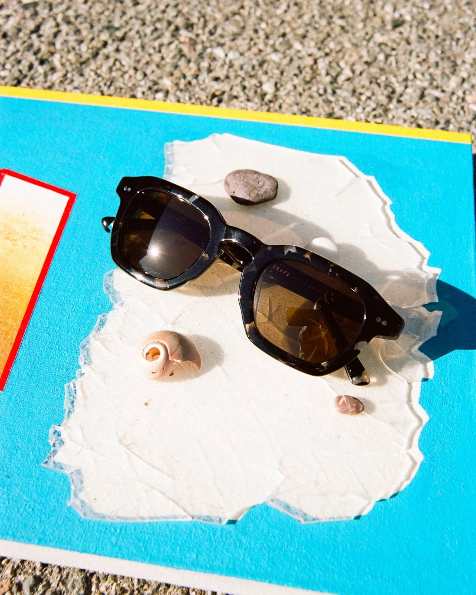 The No Wave / Black Tortoise & Polarised Bronze Lens - Image 7