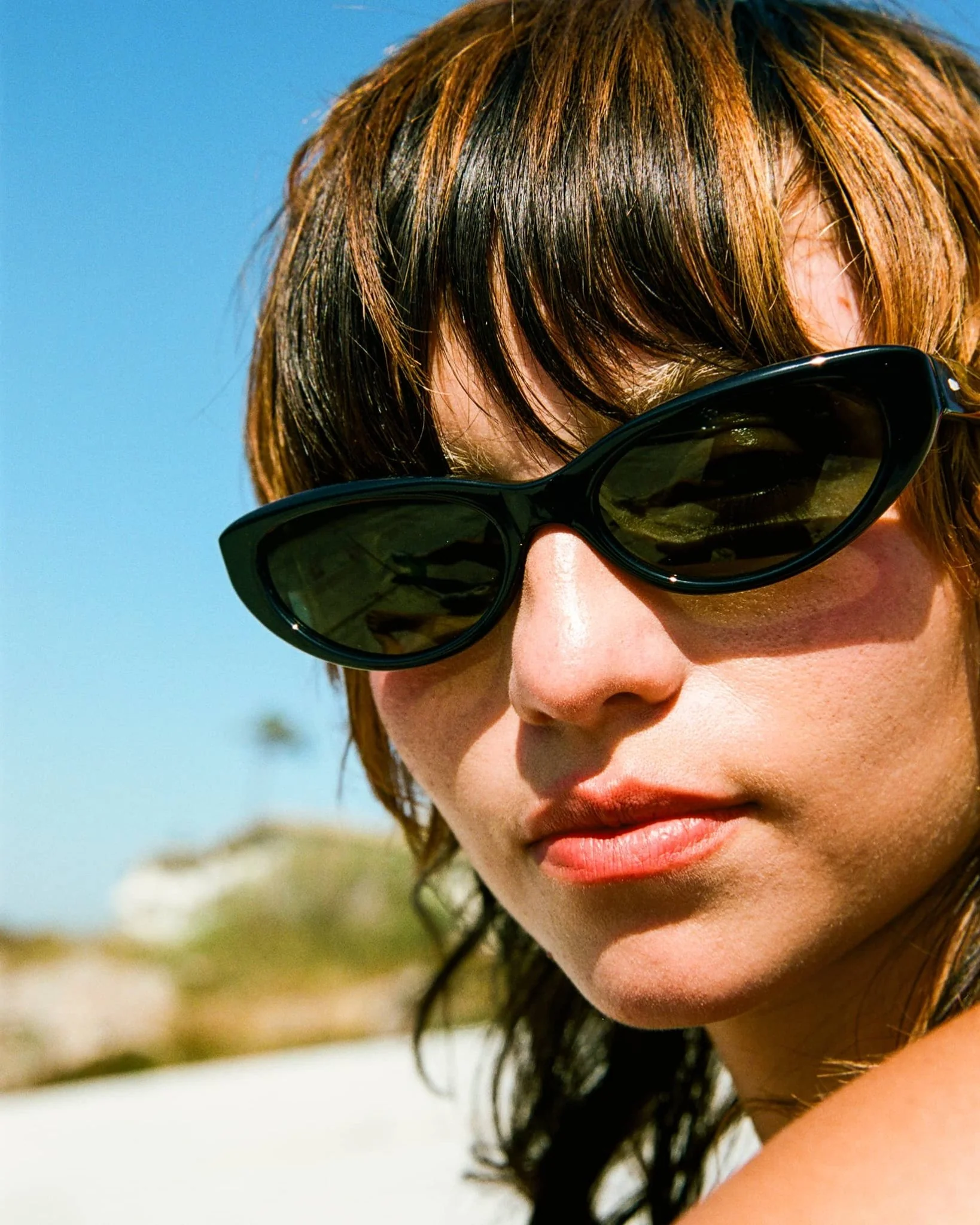 The Petal Bomb / Black Moondust Bio & Polarised G15 Lens - Image 7