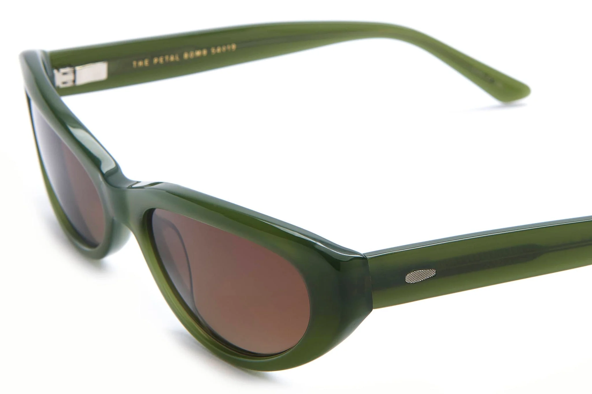 The Petal Bomb / Moss Bio & Polarised Desert Gradient Lens - Image 2