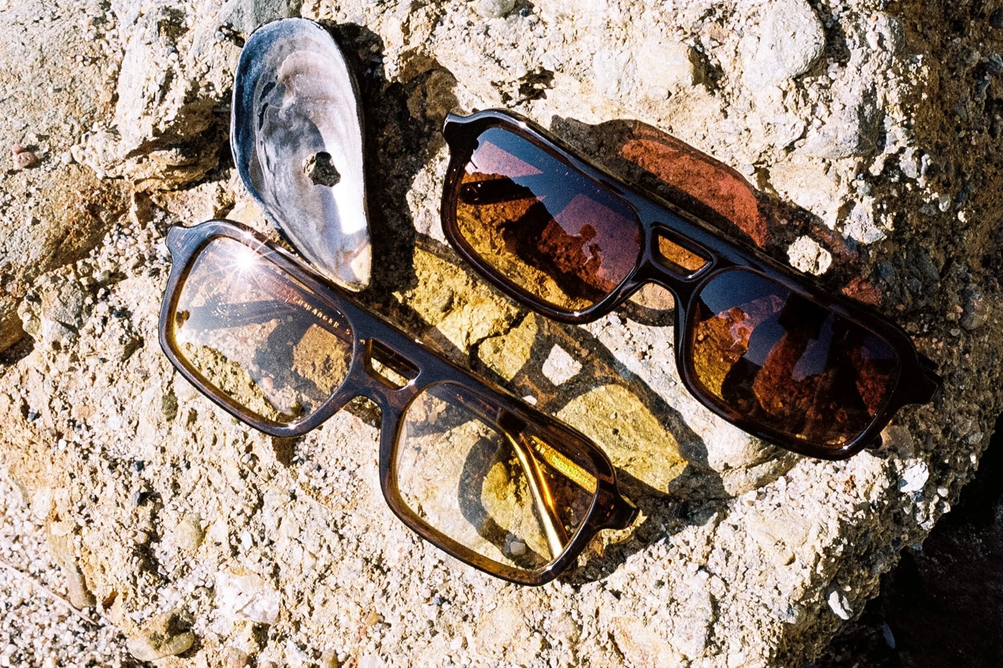 The Spaced Ranger / Crystal Hemp Bio & Gold Gradient Lens - Image 5