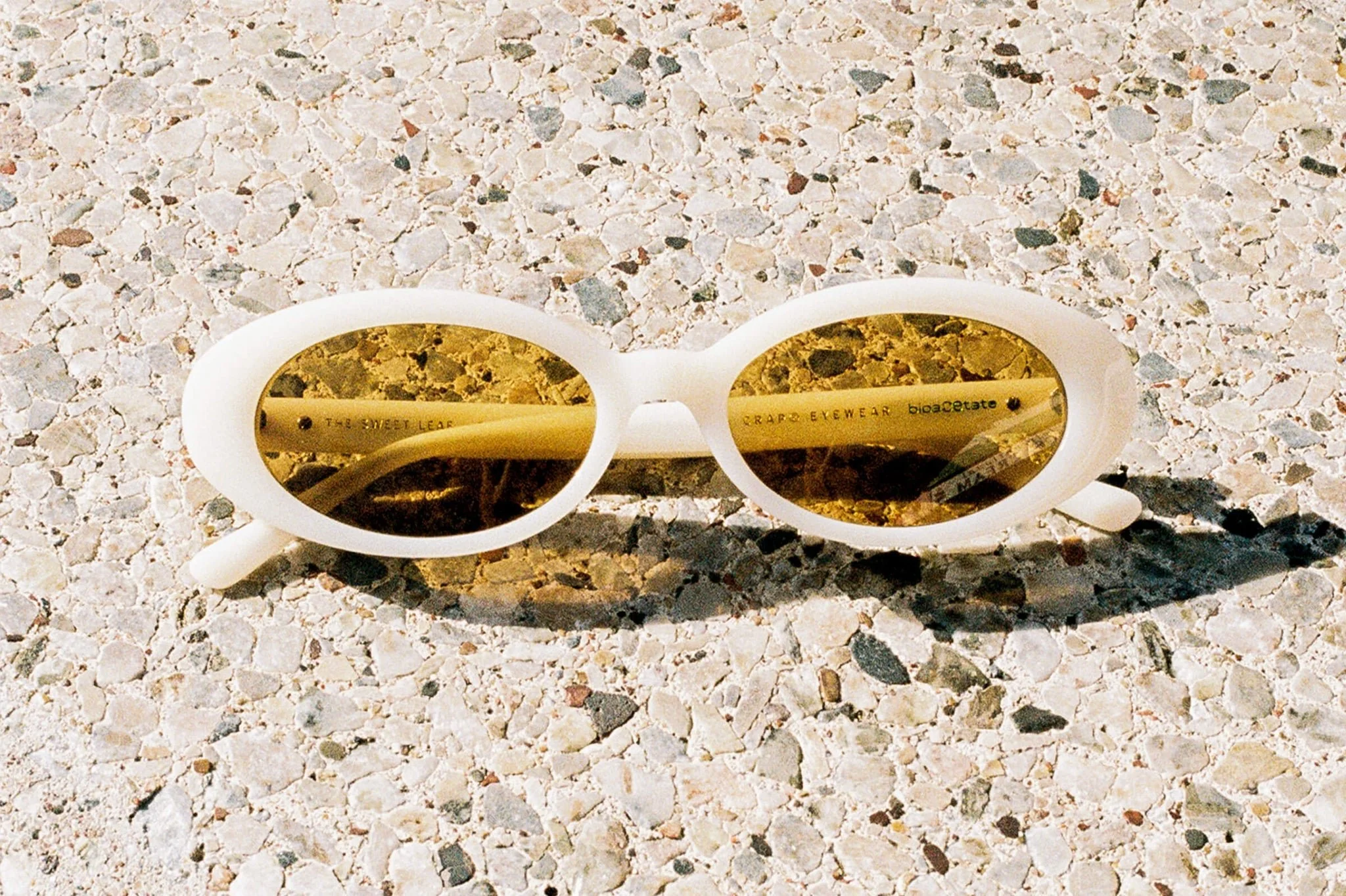 The Sweet Leaf / Oat Milk Bio & Mustard Lens - Image 3