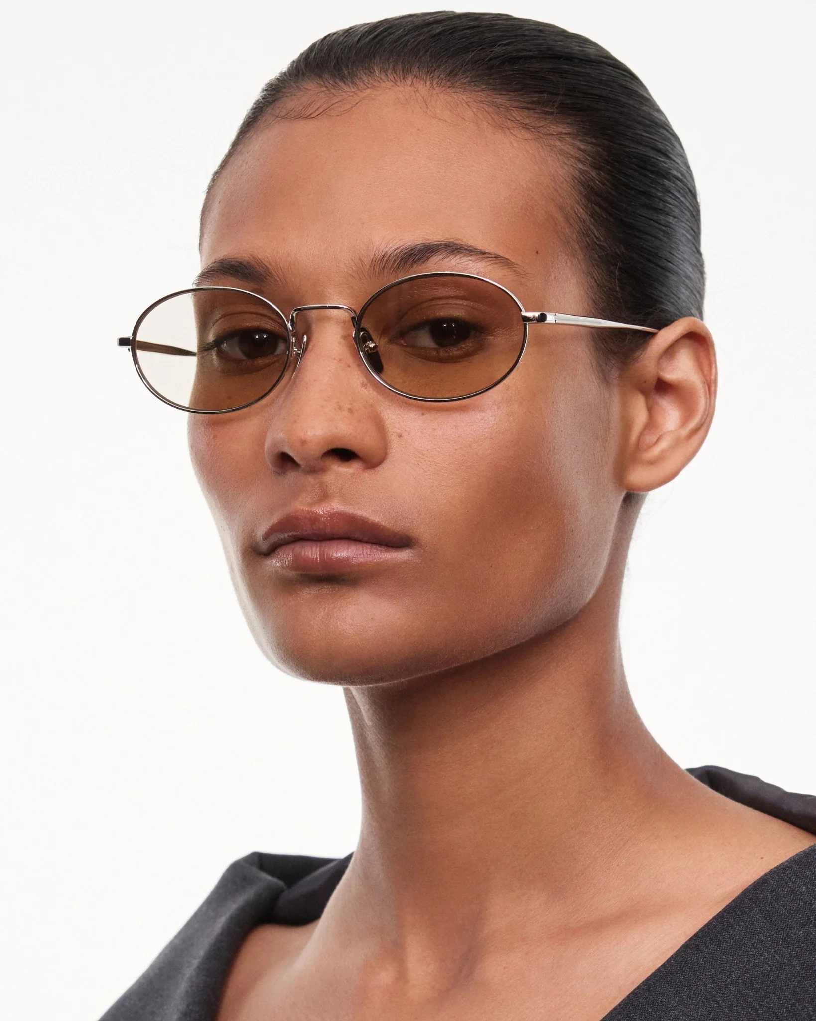 Titan Oval / Silver & Polarised Brown Lens - Image 4