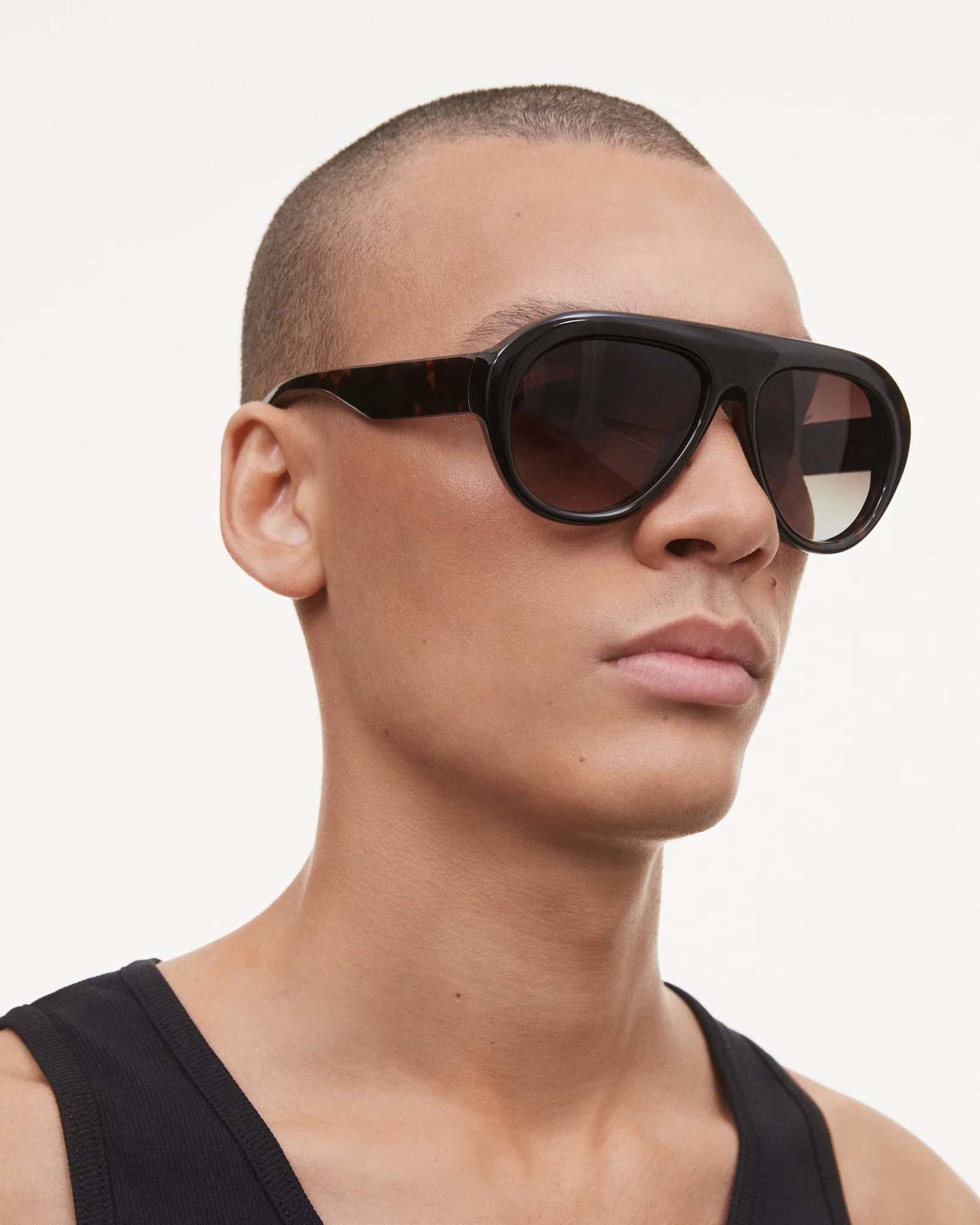 Tony / Tortoise & Brown Gradient Lens - Image 4