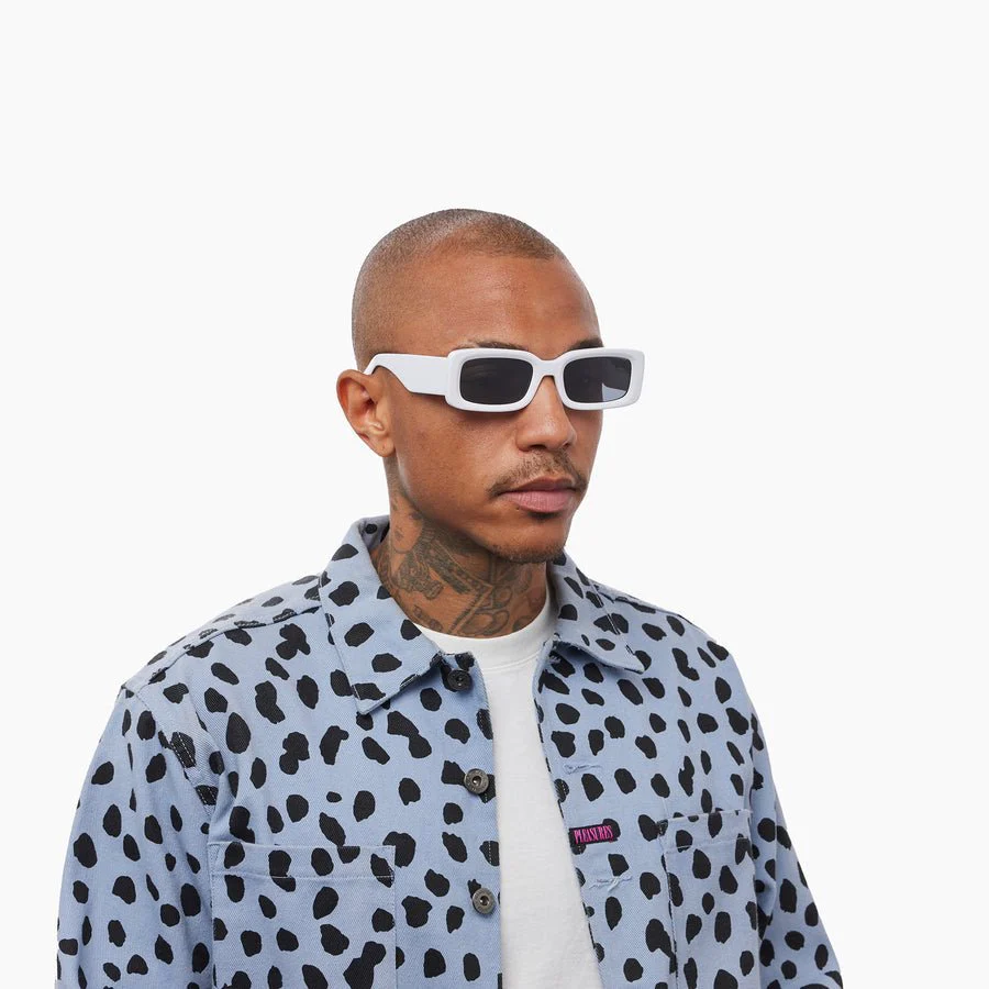 Verve / White Acetate & Black Lens - Image 8