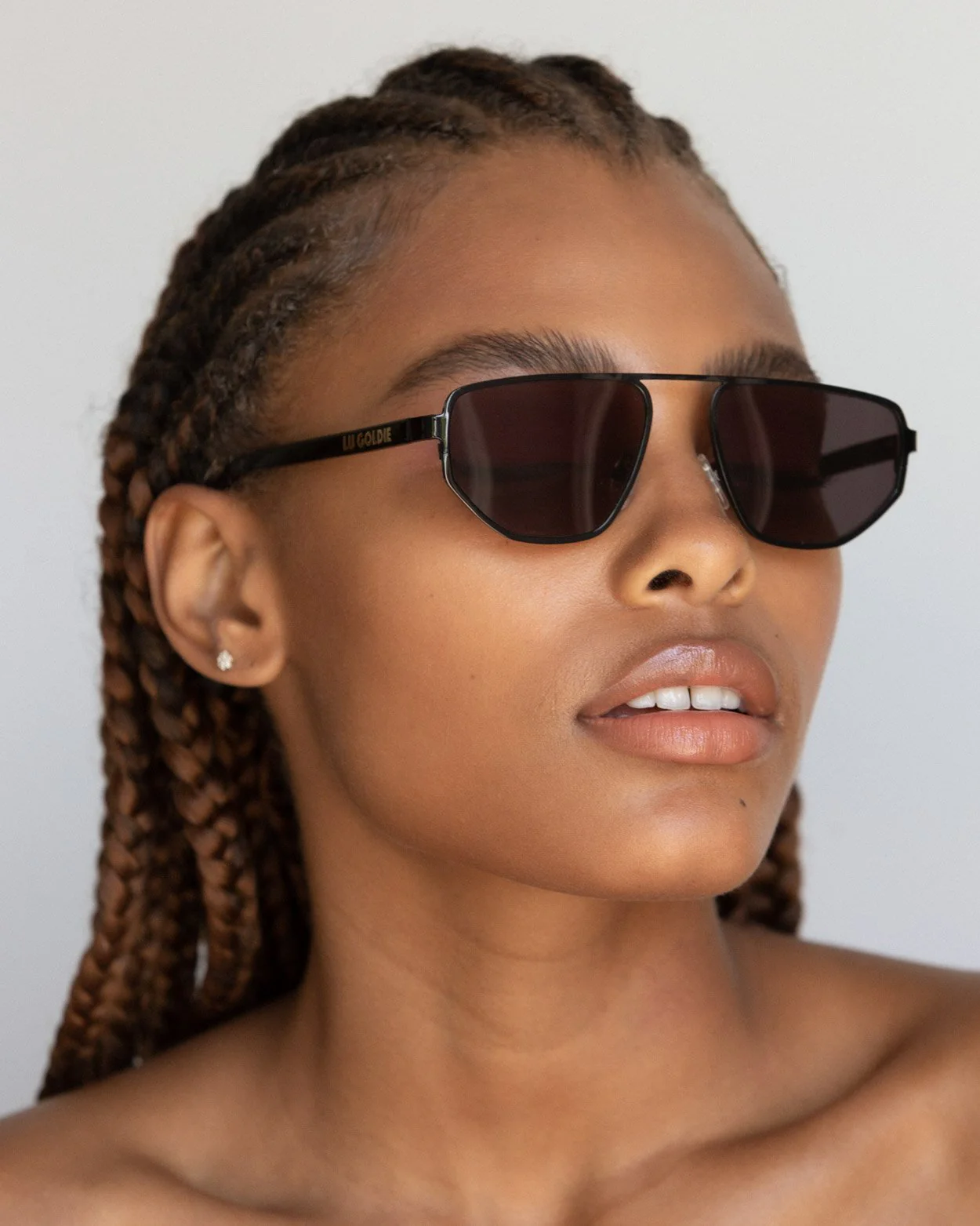 Victoire / Black & Black Lens - Image 4