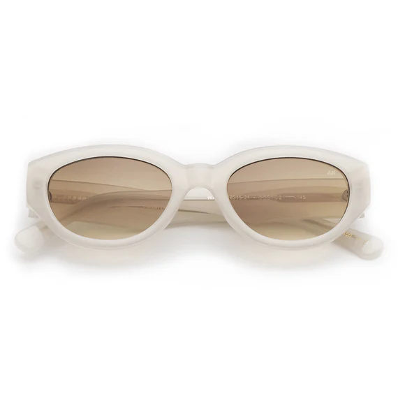 Winnie / Cream Bone & Brown Gradient Lens