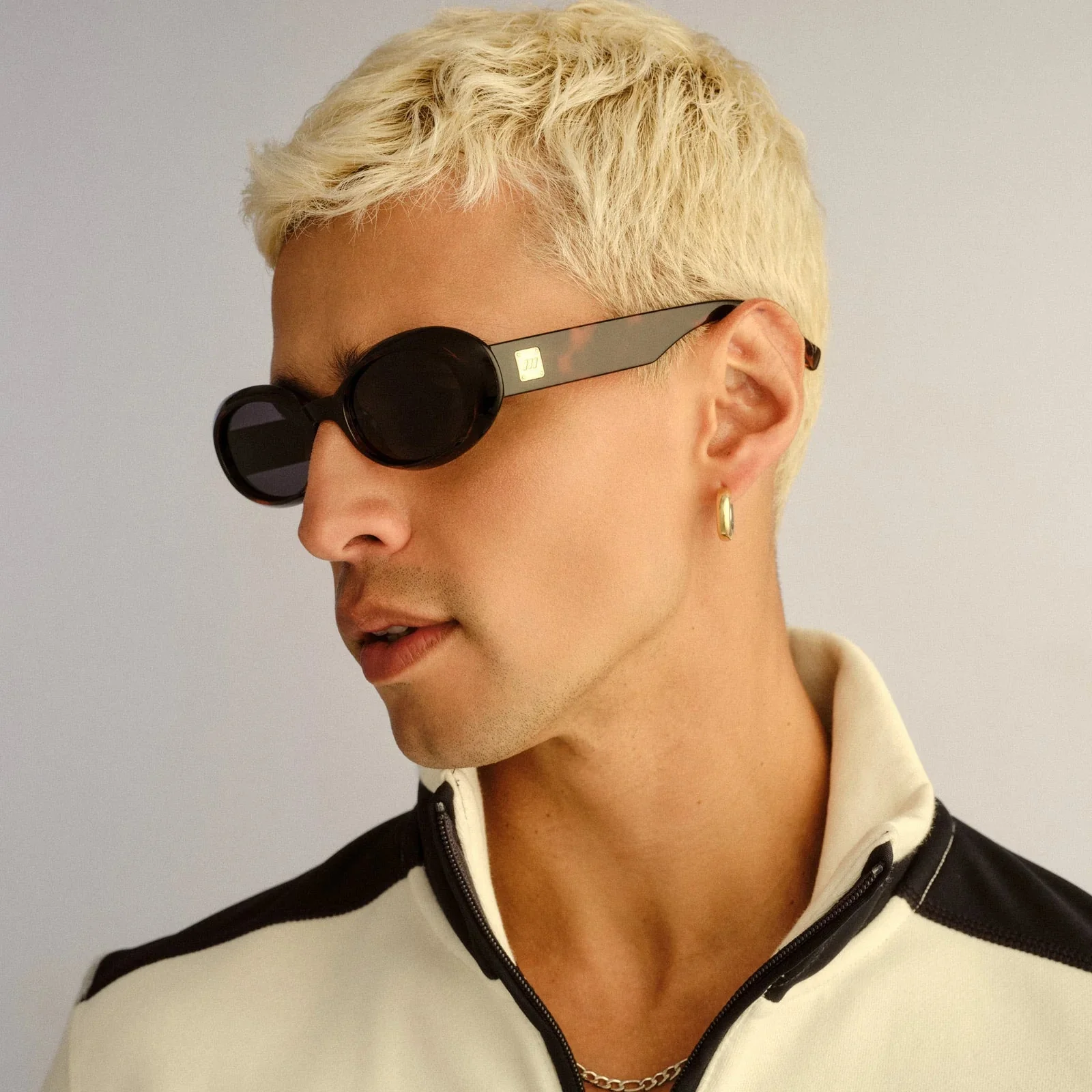 Work It! / Dark Tort & Smoke Polarised Lens - Image 3