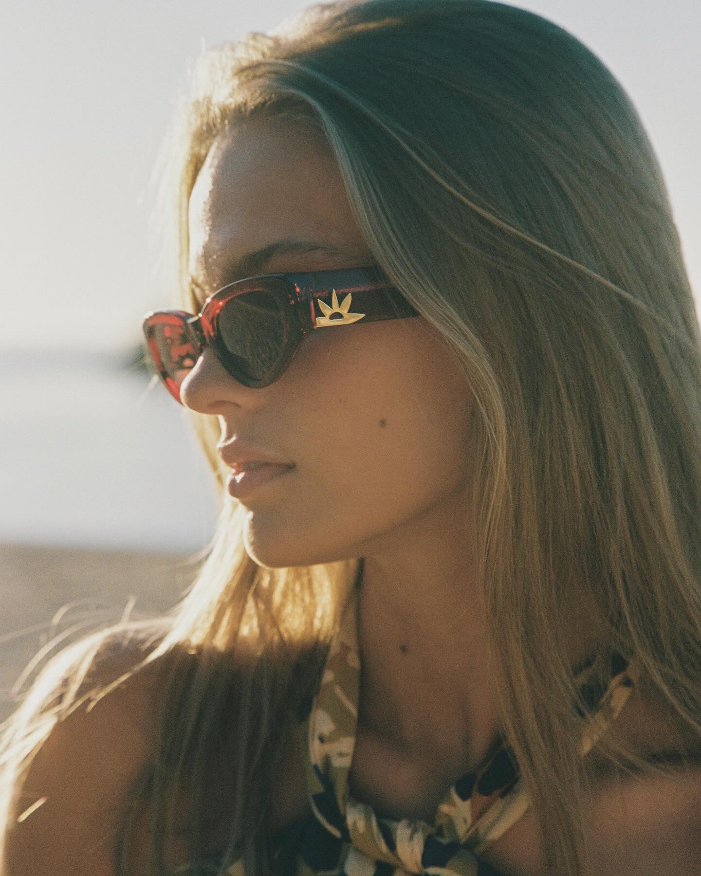 X Soleil Soleil / RA Red Acetate & Red Lens - Image 10