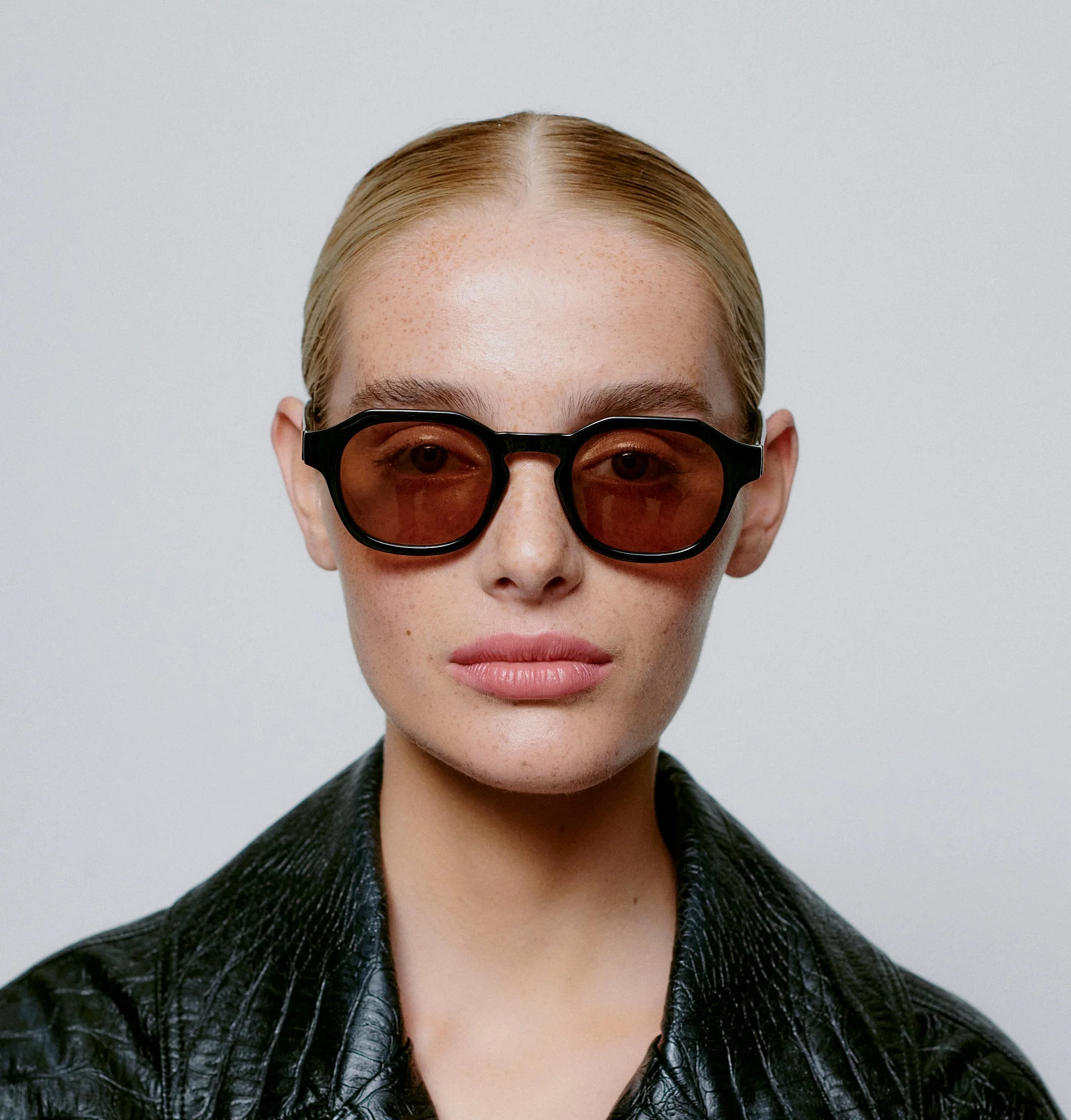 Zan / Black & Brown Lens - Image 5