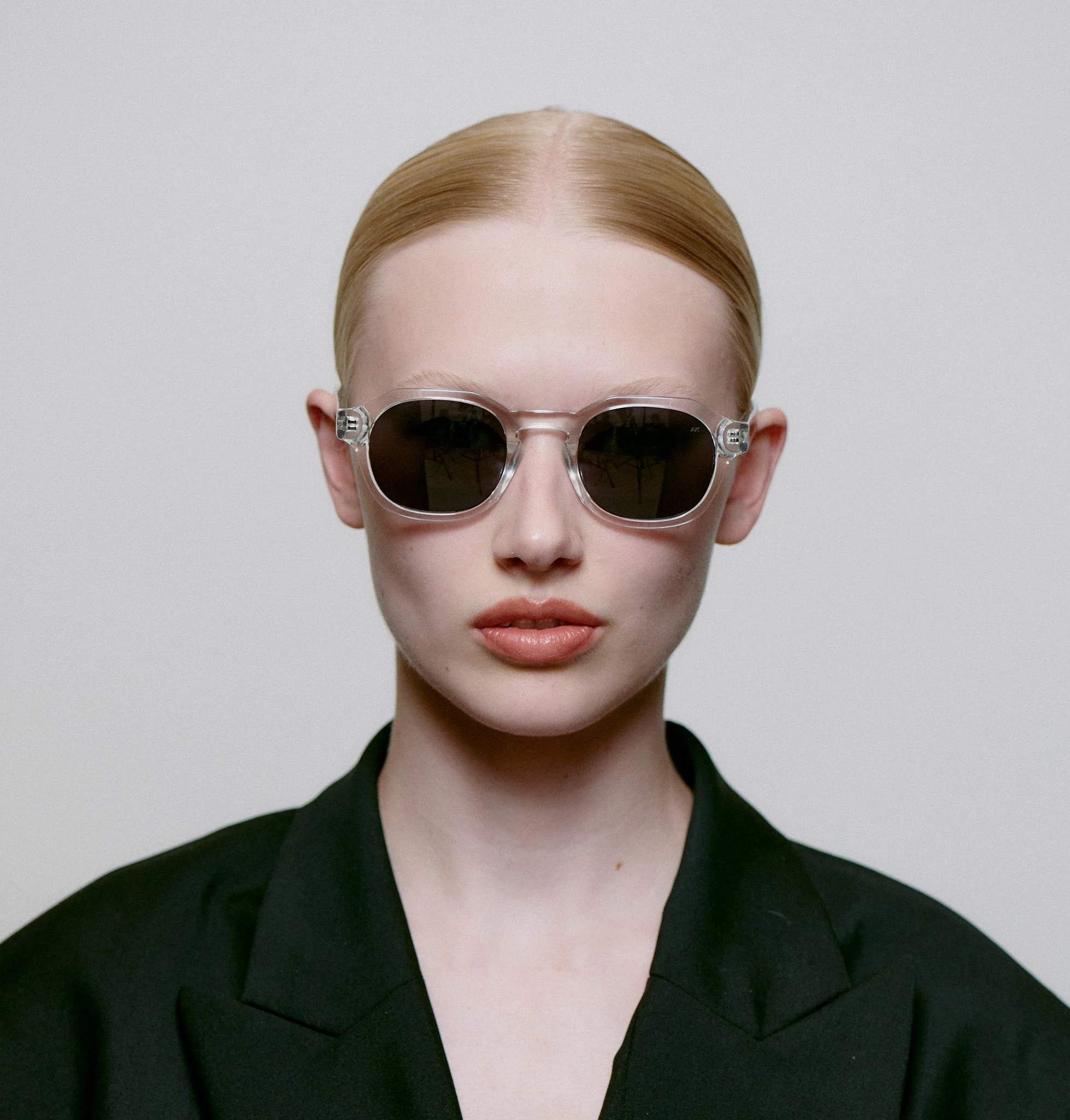 Zan / Crystal & Grey Lens - Image 5