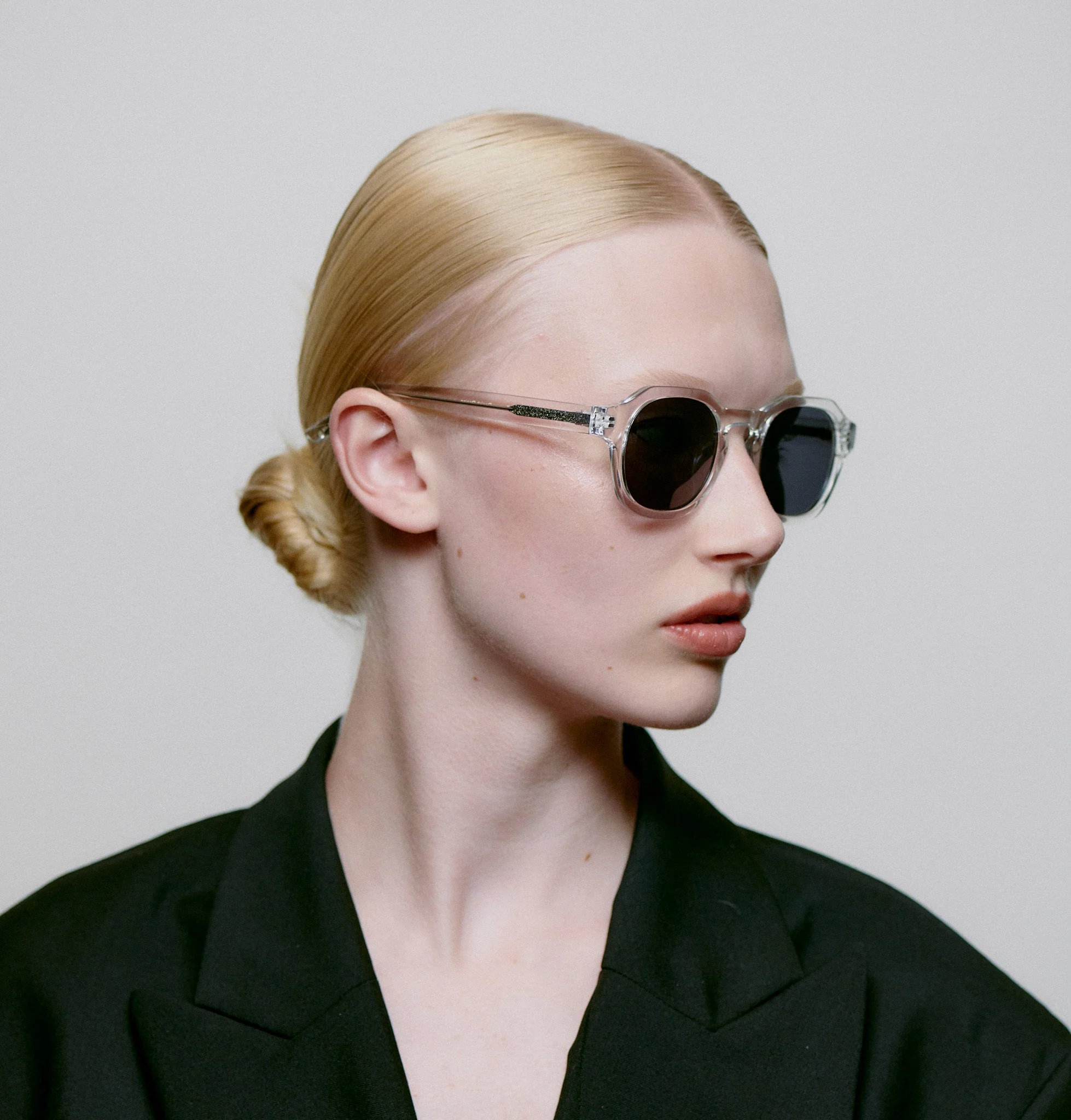 Zan / Crystal & Grey Lens - Image 6