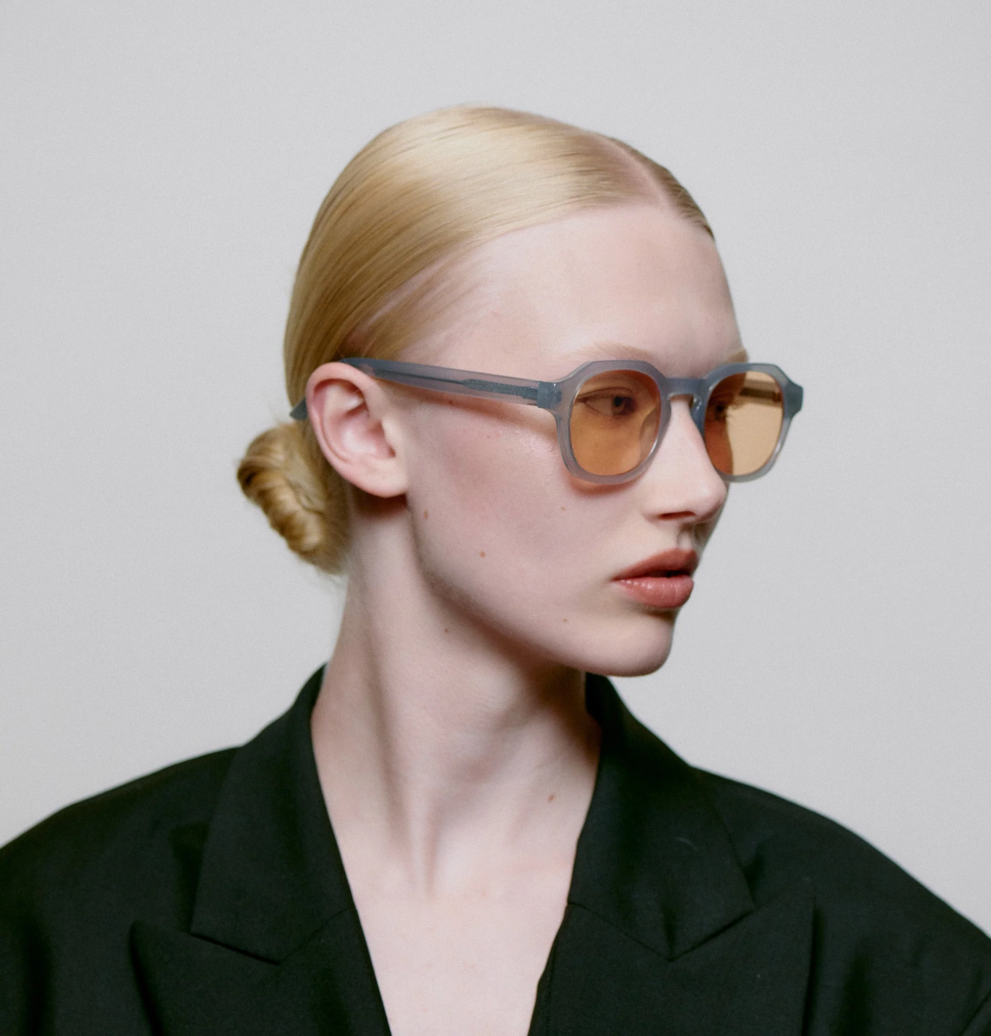 Zan / Glaucus Grey & Mandarin Lens - Image 6